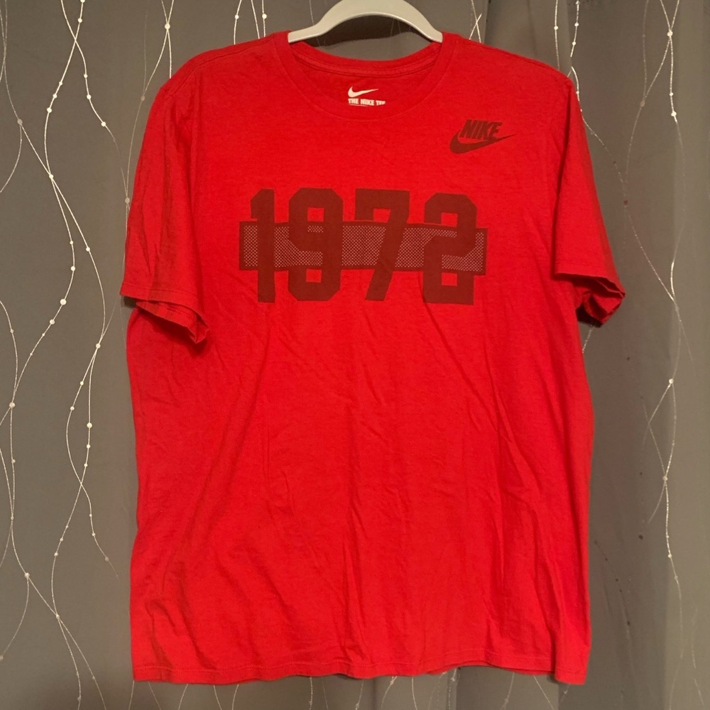 Nike 1972 Short Sleeve T Shirt!